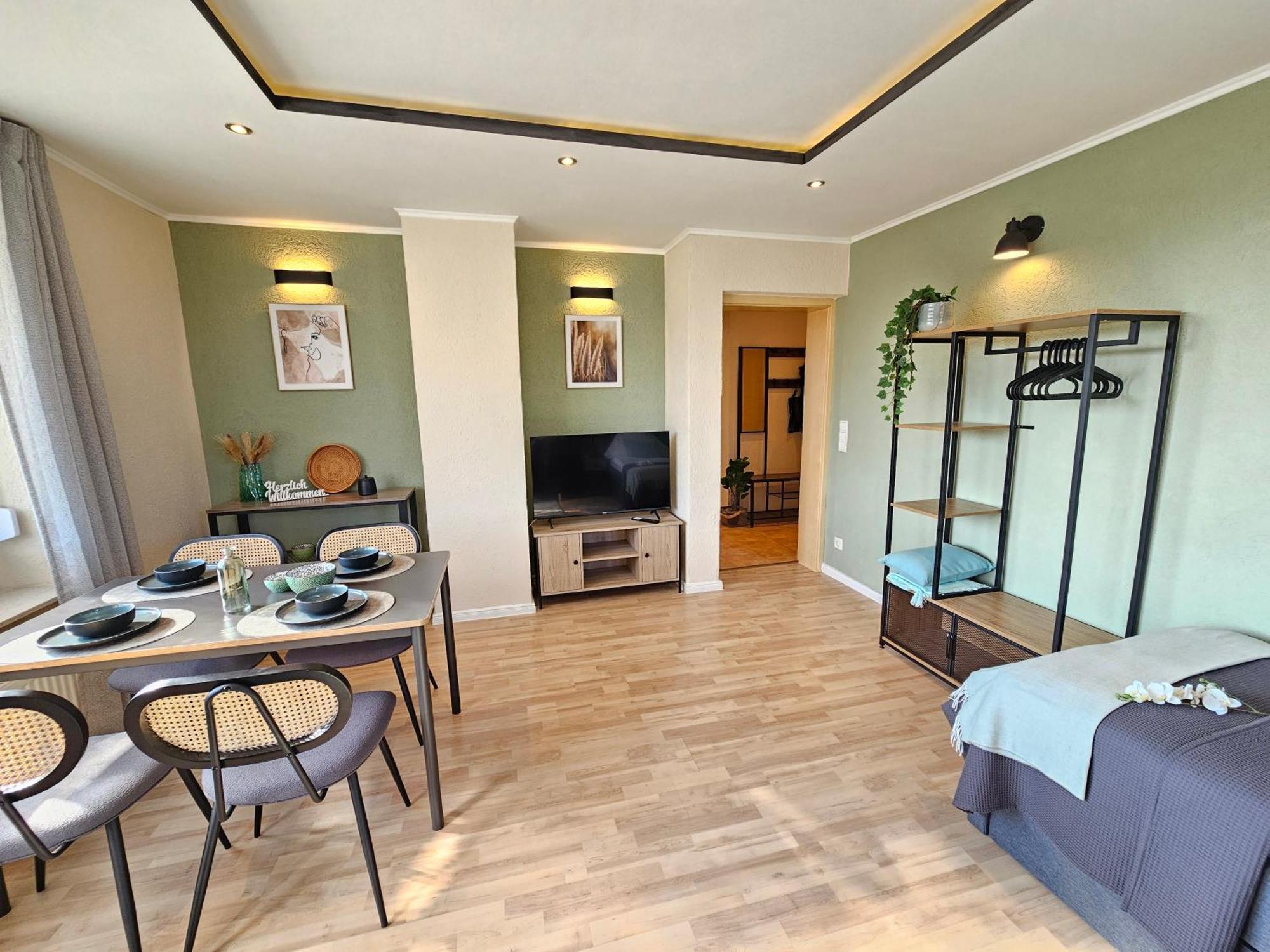 Neu Businessapp In Zentraler Lage Mit 3 Schlafzimmern Fuer Geschaeftsreisende Pendler Und Familien Naehe Sz See Зальцгиттер Экстерьер фото